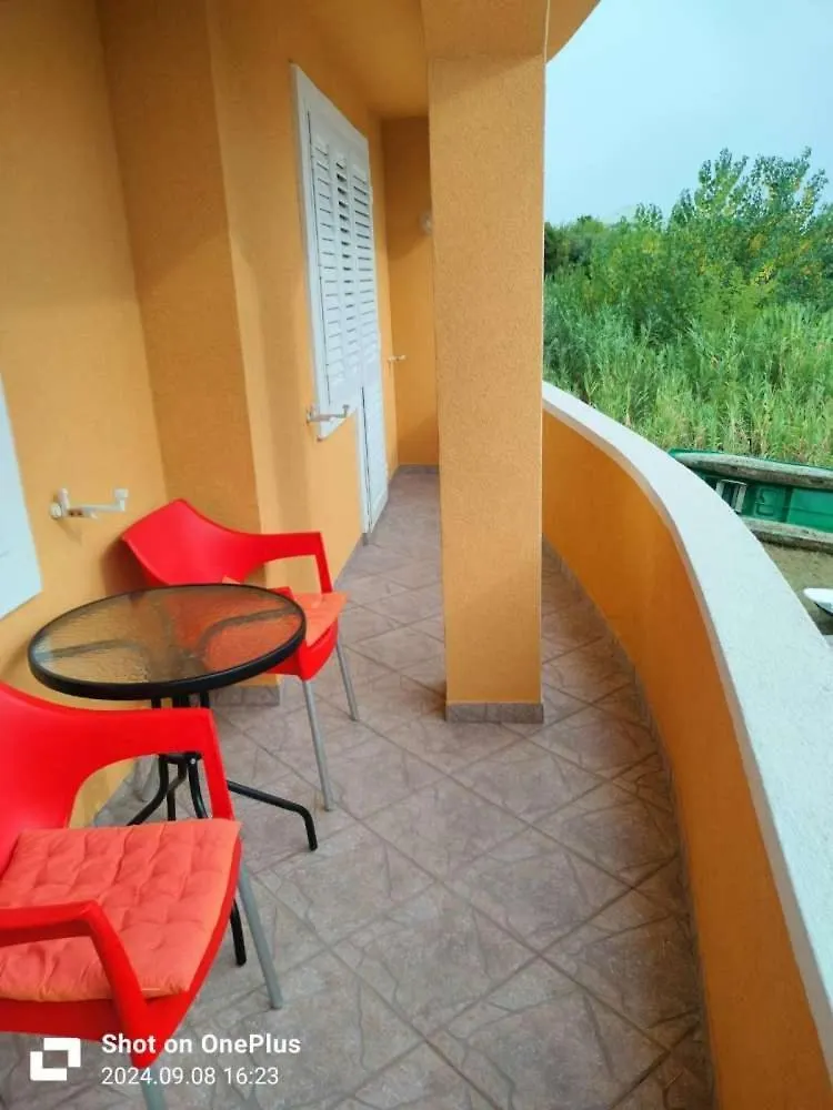 Apartmani Lipa Rtina Apartment