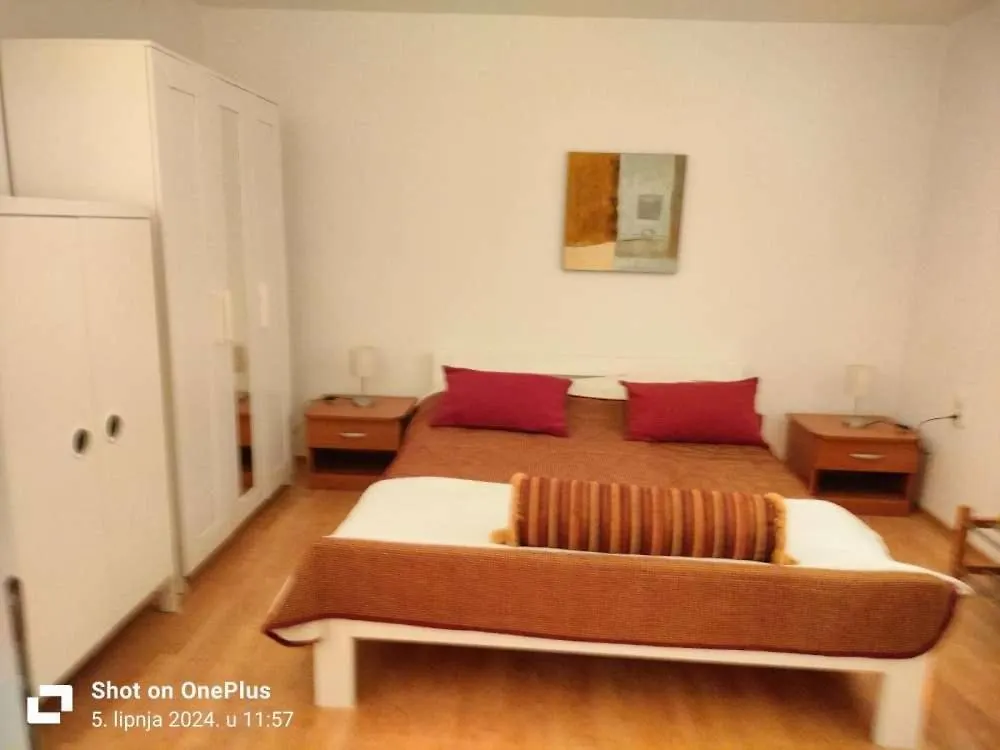 Apartment Apartmani Lipa Rtina
